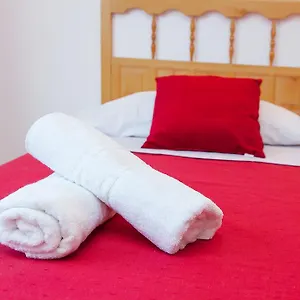 Puet Apartahotel